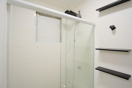 Banheiro de apartamento para alugar com 1 quarto, 35m² em Penha de França, São Paulo