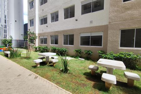 Apartamento à venda com 60m², 2 quartos e sem vaga Apartamento à venda com 60m², 2 quartos e sem vagaArea Comum