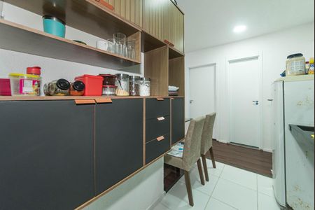 Apartamento à venda com 60m², 2 quartos e sem vaga Apartamento à venda com 60m², 2 quartos e sem vagaCozinha - Lavanderia Integrada