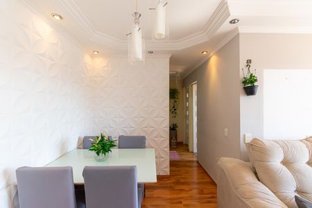 Sala de apartamento à venda com 2 quartos, 56m² em Jardim Santa Teresinha, São Paulo