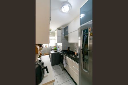 Cozinha de apartamento à venda com 3 quartos, 56m² em Jardim Santa Teresinha, São Paulo