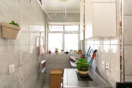 Área de Serviço de apartamento à venda com 3 quartos, 56m² em Jardim Santa Teresinha, São Paulo