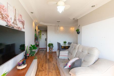 Apartamento à venda com 56m², 3 quartos e 1 vaga Apartamento à venda com 56m², 3 quartos e 1 vagaSala