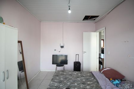 Quarto 1 de casa para alugar com 2 quartos, 126m² em Mário Quintana, Porto Alegre