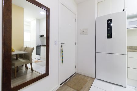 Apartamento à venda com 49m², 2 quartos e 1 vaga Apartamento à venda com 49m², 2 quartos e 1 vagaEntrada