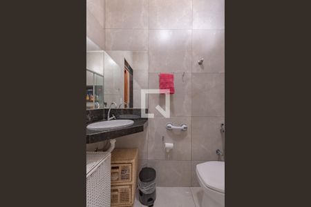 Casa à venda com 87m², 2 quartos e 1 vagaBanheiro