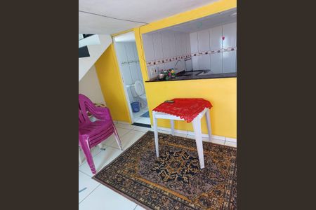 Apartamento para alugar com 96m², 2 quartos e 1 vaga Apartamento para alugar com 96m², 2 quartos e 1 vagaSala