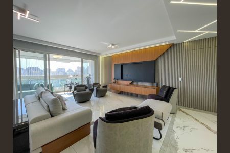 Apartamento à venda com 261m², 4 quartos e 4 vagas Apartamento à venda com 261m², 4 quartos e 4 vagasFoto 01