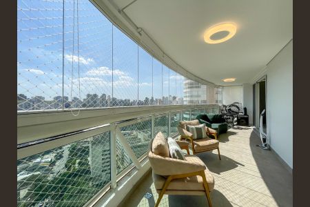 Apartamento à venda com 261m², 4 quartos e 4 vagas Apartamento à venda com 261m², 4 quartos e 4 vagasFoto 12