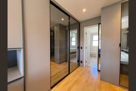 Apartamento à venda com 261m², 4 quartos e 4 vagas Apartamento à venda com 261m², 4 quartos e 4 vagasFoto 31