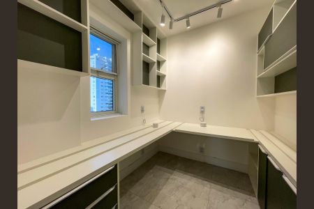 Apartamento à venda com 261m², 4 quartos e 4 vagas Apartamento à venda com 261m², 4 quartos e 4 vagasFoto 50