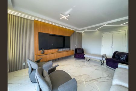 Apartamento à venda com 261m², 4 quartos e 4 vagas Apartamento à venda com 261m², 4 quartos e 4 vagasFoto 02