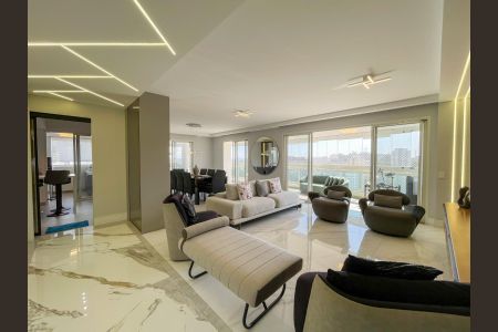Apartamento à venda com 261m², 4 quartos e 4 vagas Apartamento à venda com 261m², 4 quartos e 4 vagasFoto 03