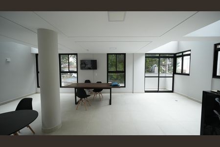 Apartamento para alugar com 46m², 2 quartos e 1 vagaÁrea comum - Salão de festas