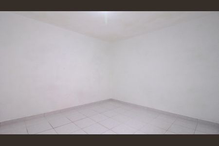 Casa para alugar com 60m², 1 quarto e sem vaga