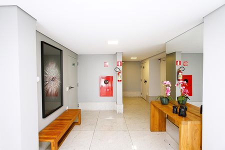 Apartamento para alugar com 110m², 2 quartos e 2 vagasHall de entrada