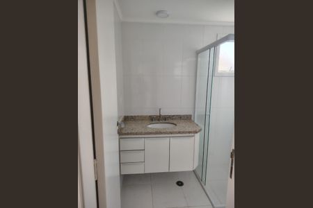 Apartamento à venda com 108m², 4 quartos e 2 vagas Apartamento à venda com 108m², 4 quartos e 2 vagasBanheiro