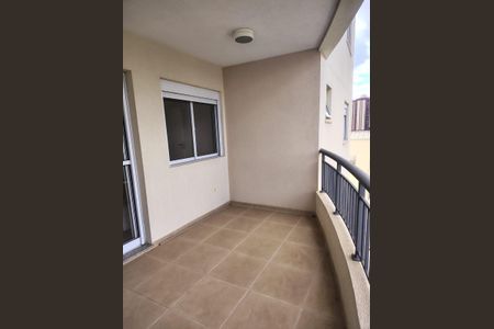 Apartamento à venda com 108m², 4 quartos e 2 vagas Apartamento à venda com 108m², 4 quartos e 2 vagasVaranda