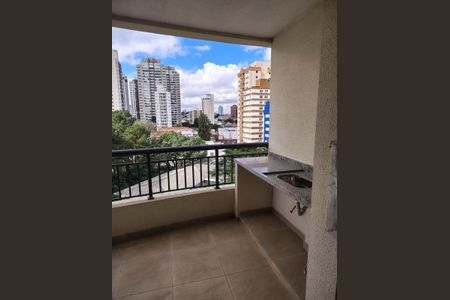 Apartamento à venda com 108m², 4 quartos e 2 vagas Apartamento à venda com 108m², 4 quartos e 2 vagasVaranda