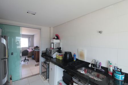 Apartamento à venda com 2500m², 20 quartos e 20 vagasCozinha