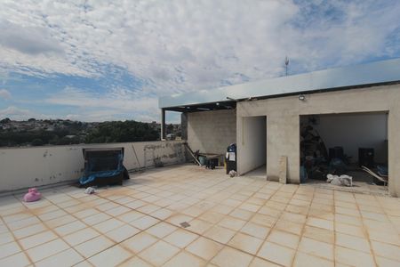 Apartamento à venda com 2500m², 20 quartos e 20 vagasCobertura