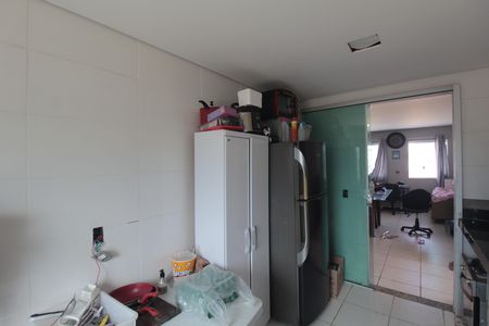Apartamento à venda com 2500m², 20 quartos e 20 vagasCozinha