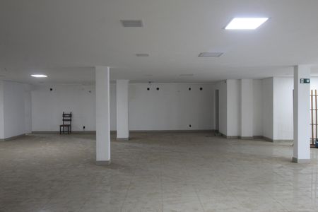 Apartamento à venda com 2500m², 20 quartos e 20 vagasSalão de Festas