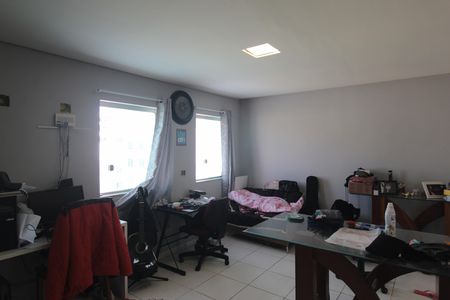 Apartamento à venda com 2500m², 20 quartos e 20 vagasSala