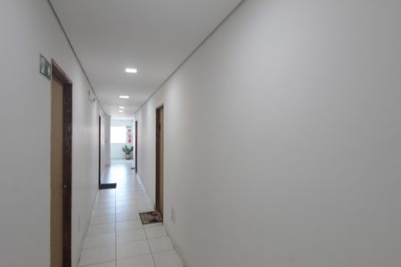 Apartamento à venda com 2500m², 20 quartos e 20 vagasCorredores Externos