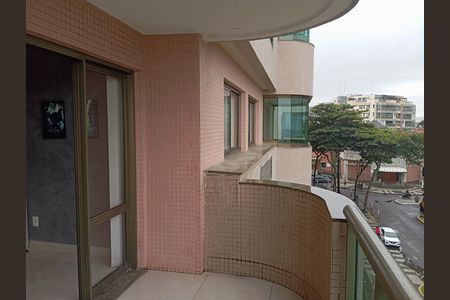 Apartamento para alugar com 71m², 1 quarto e 1 vagaVaranda