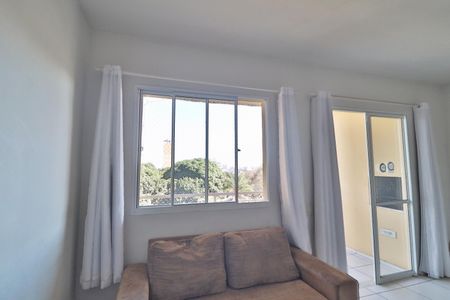 Sala de apartamento para alugar com 3 quartos, 50m² em Santa Mônica, Uberlândia