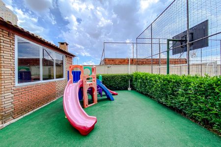 Apartamento para alugar com 124m², 4 quartos e 3 vagasÁrea comum - Playground