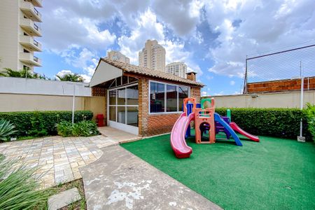 Apartamento para alugar com 124m², 4 quartos e 3 vagasÁrea comum - Playground