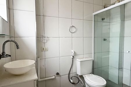 Banheiro da Suíte de apartamento para alugar com 1 quarto, 34m² em Boqueirão, Santos