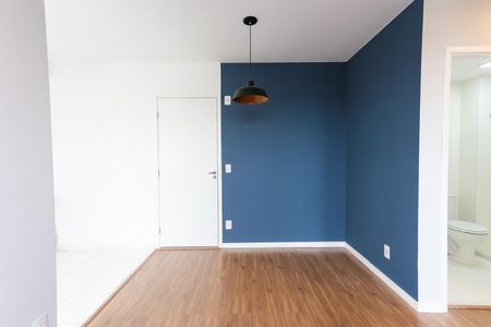 Sala  de apartamento à venda com 2 quartos, 41m² em Parque Arariba, São Paulo
