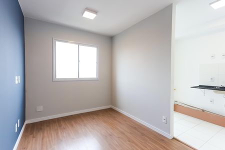 Sala  de apartamento à venda com 2 quartos, 41m² em Parque Arariba, São Paulo