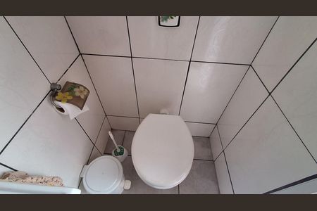 Casa à venda com 160m², 3 quartos e 2 vagasLavabo 