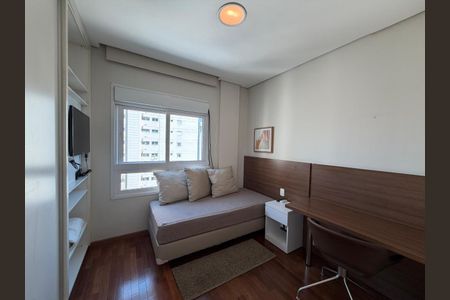 Apartamento para alugar com 133m², 3 quartos e 2 vagas