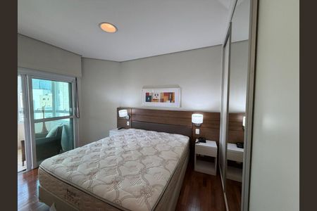 Apartamento para alugar com 133m², 3 quartos e 2 vagas