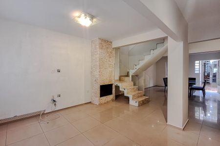 Sala de casa à venda com 3 quartos, 150m² em Cambuci, São Paulo