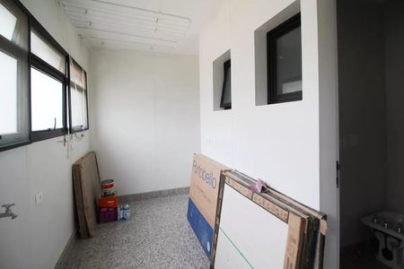 Apartamento para alugar com 3 quartos, 170m² em Indianópolis, São Paulo