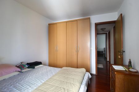 Apartamento para alugar com 130m², 3 quartos e 2 vagasQuarto 3 - Suíte