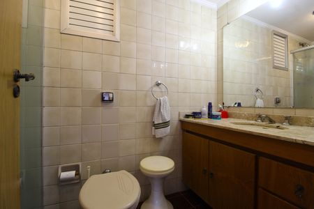 Apartamento para alugar com 130m², 3 quartos e 2 vagasBanheiro Social