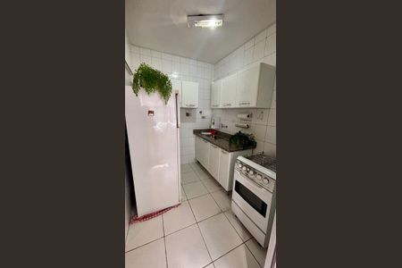 Cozinha de apartamento à venda com 2 quartos, 69m² em Vila Esperança, São Paulo
