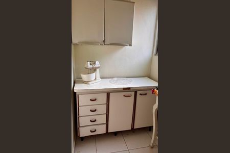 Cozinha de apartamento à venda com 2 quartos, 69m² em Vila Esperança, São Paulo
