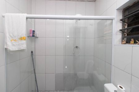 Casa à venda com 124m², 7 quartos e 5 vagasBanheiro da Suíte Casa 1