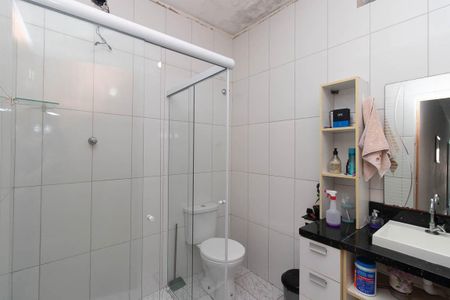 Casa à venda com 124m², 7 quartos e 5 vagasBanheiro Social Casa 1