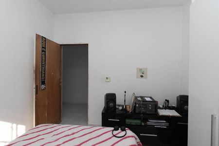 Casa à venda com 124m², 7 quartos e 5 vagasQuarto 2 Casa 1