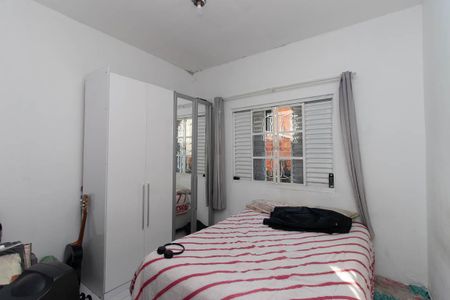 Casa à venda com 124m², 7 quartos e 5 vagasQuarto 2 Casa 1