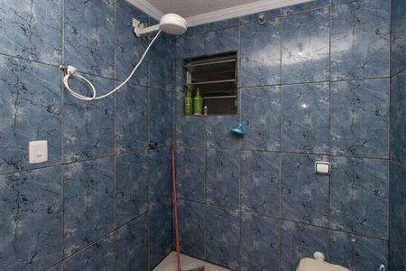 Casa à venda com 124m², 7 quartos e 5 vagasBanheiro Social Casa 2